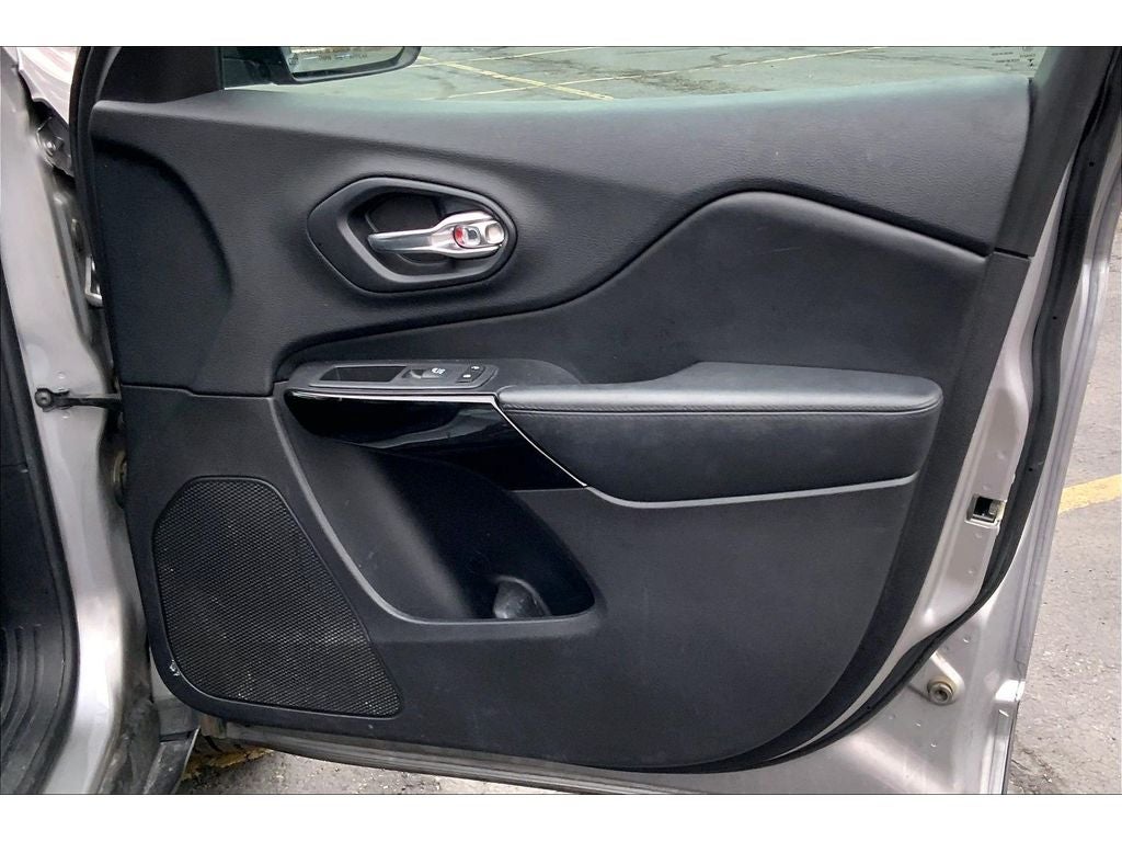 2020 Jeep Cherokee Altitude