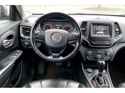 2020 Jeep Cherokee Altitude