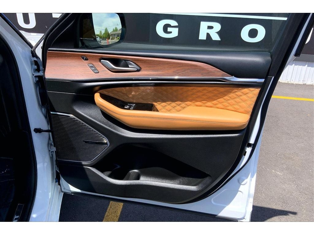 2023 Jeep Grand Cherokee 4xe Summit