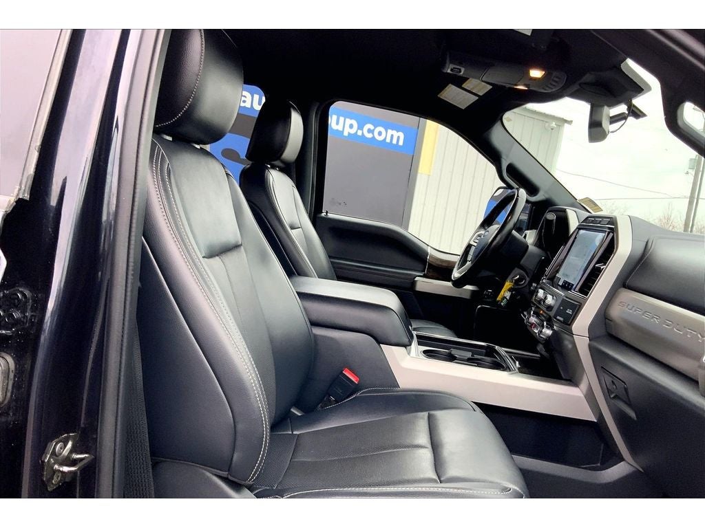 2022 Ford F-250 Super Duty LARIAT