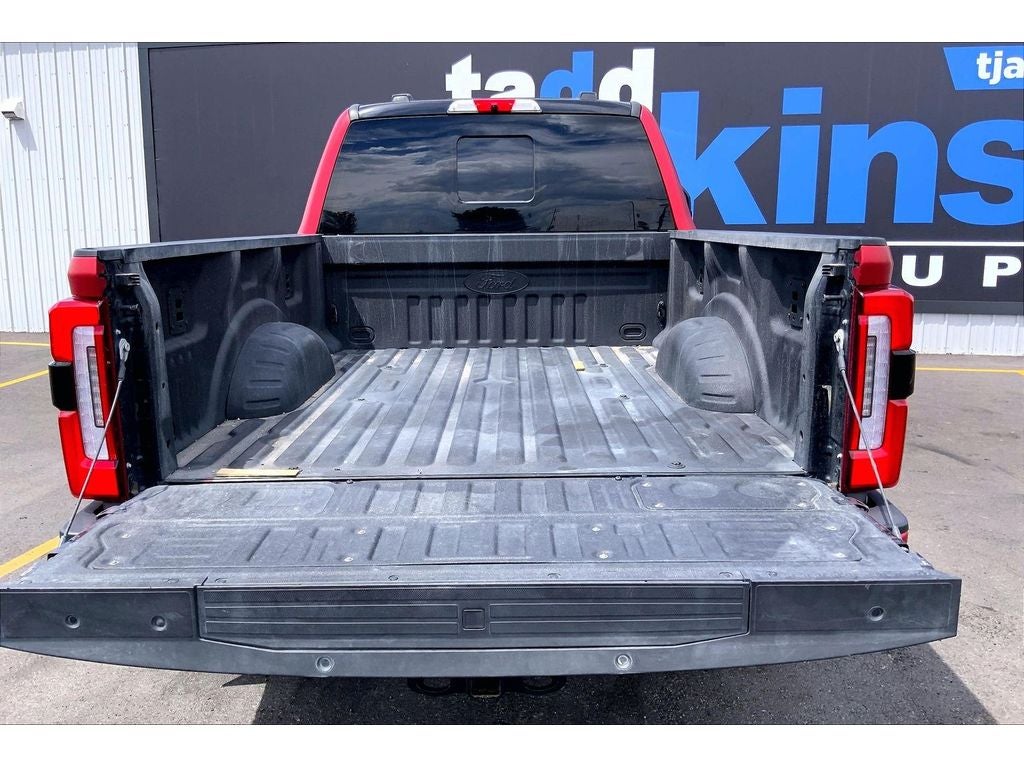 2024 Ford F-250 Super Duty Platinum