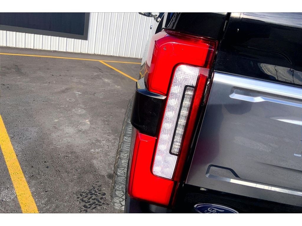 2024 Ford F-350 Super Duty Platinum