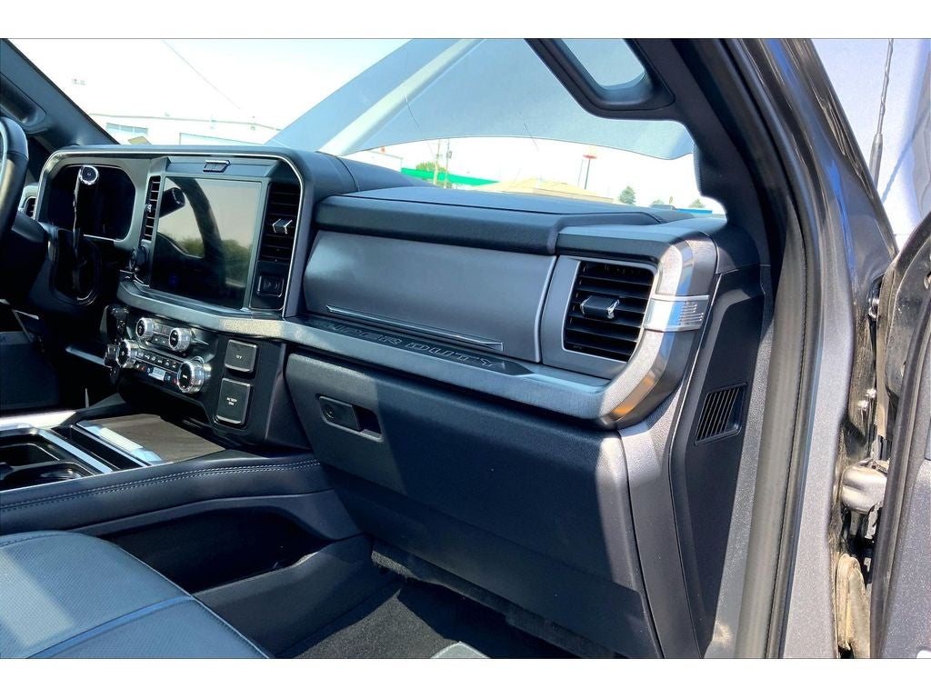2025 Ford F-350 Super Duty Platinum