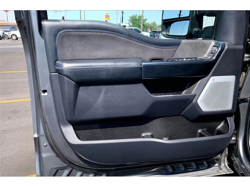2025 Ford F-350 Super Duty Platinum