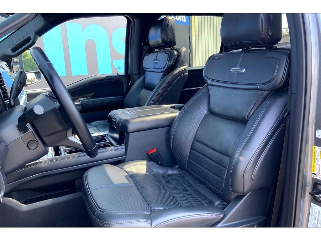 2025 Ford F-350 Super Duty Platinum