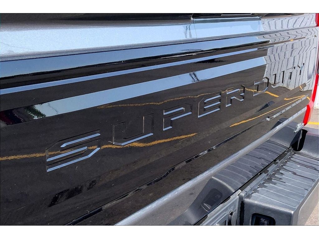 2025 Ford F-350 Super Duty Platinum
