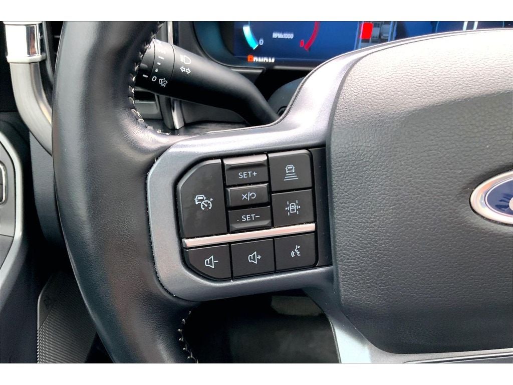 2023 Ford F-350 Super Duty LARIAT