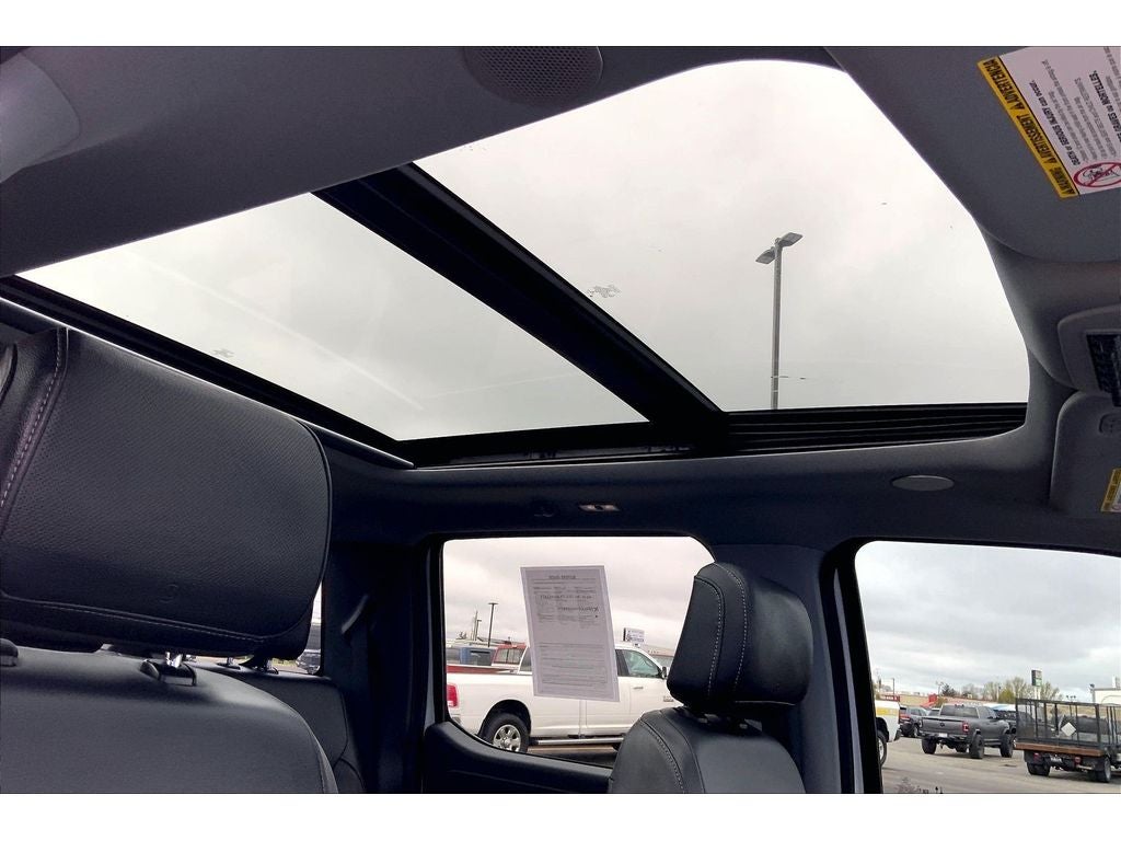 2023 Ford F-350 Super Duty LARIAT