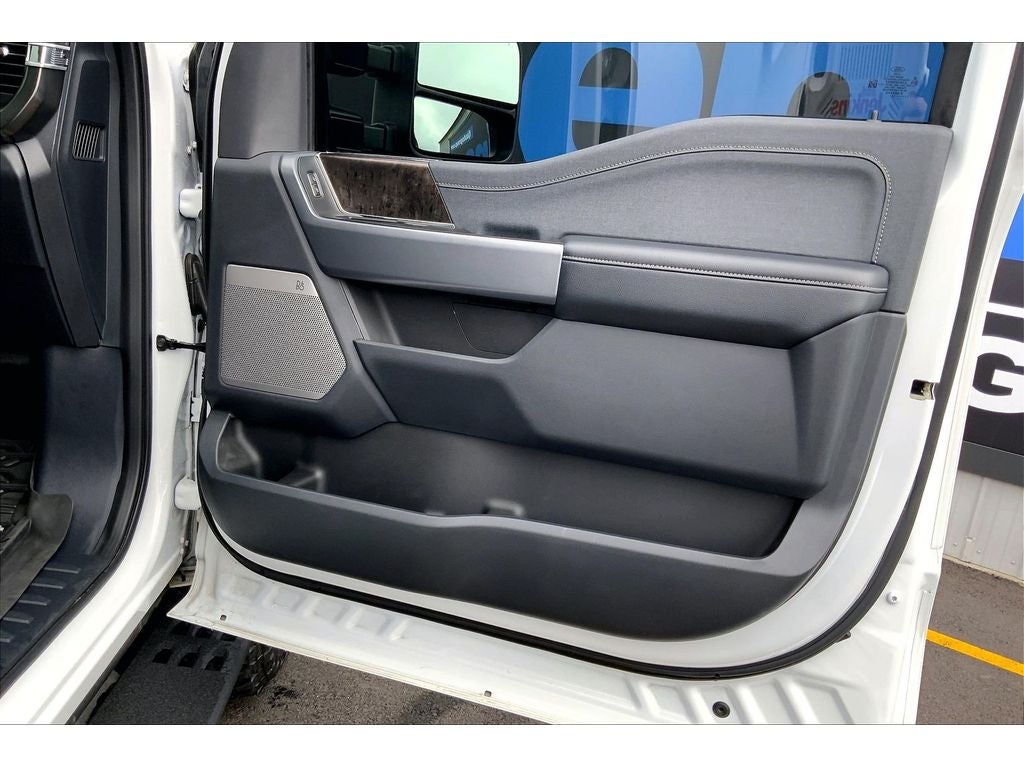 2023 Ford F-350 Super Duty LARIAT