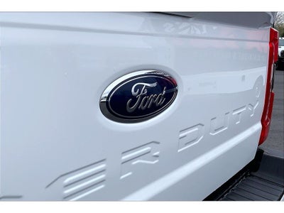 2023 Ford F-350 Super Duty LARIAT