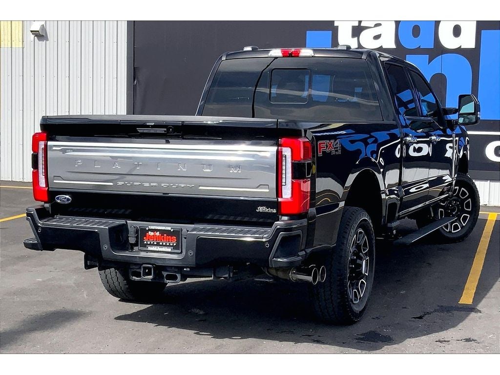 2024 Ford F-350 Super Duty Platinum