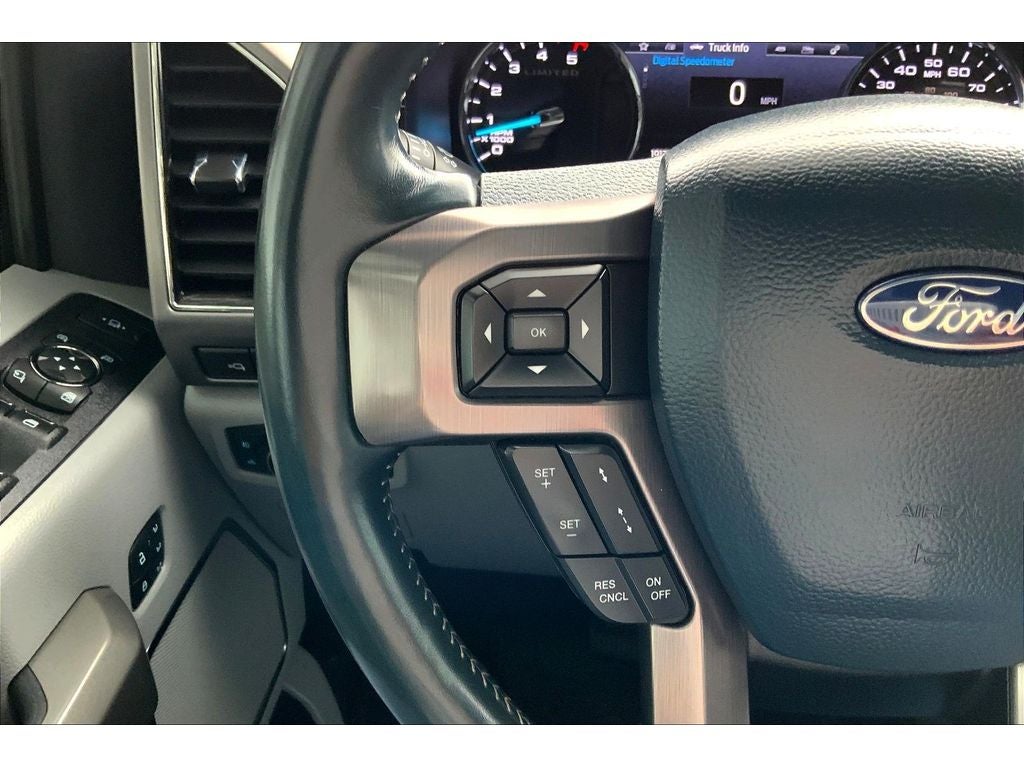 2022 Ford F-350 Super Duty Limited