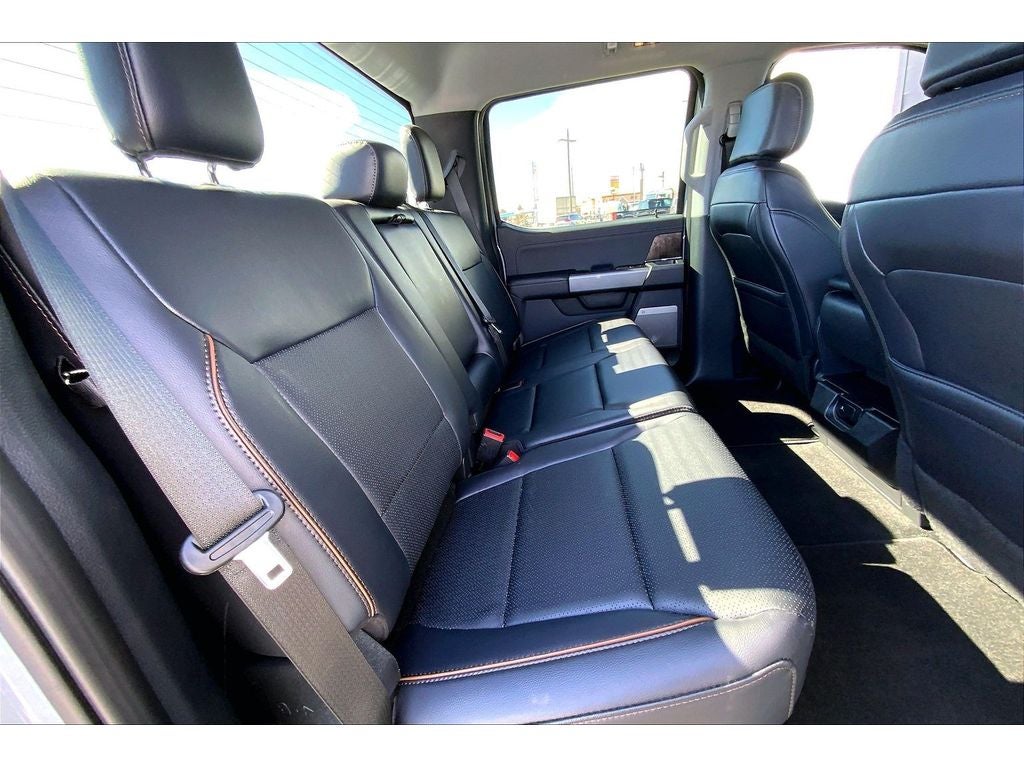 2025 Ford F-350 Super Duty LARIAT