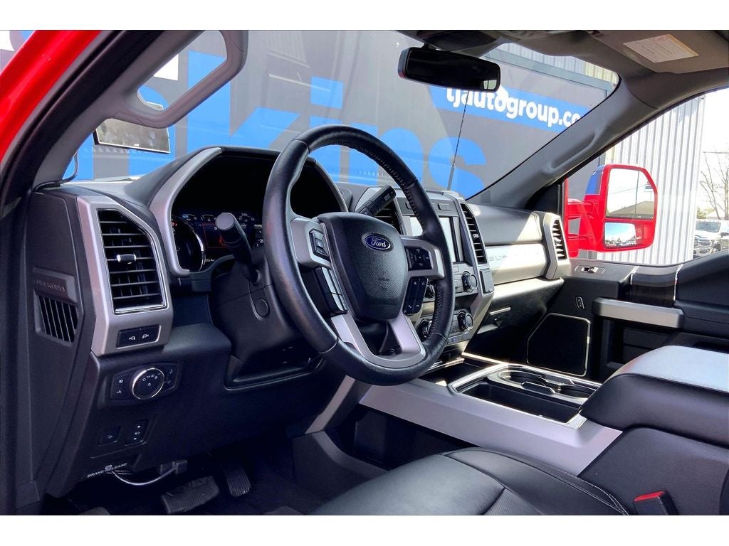 2021 Ford F-350 Super Duty LARIAT