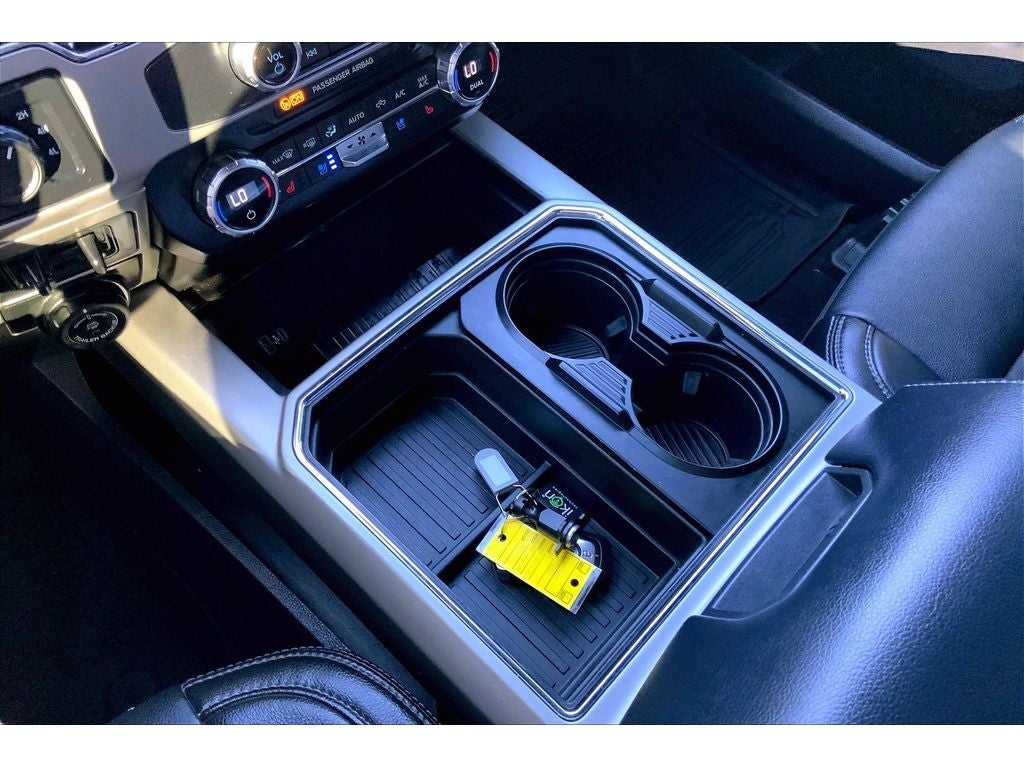 2022 Ford F-350 Super Duty LARIAT