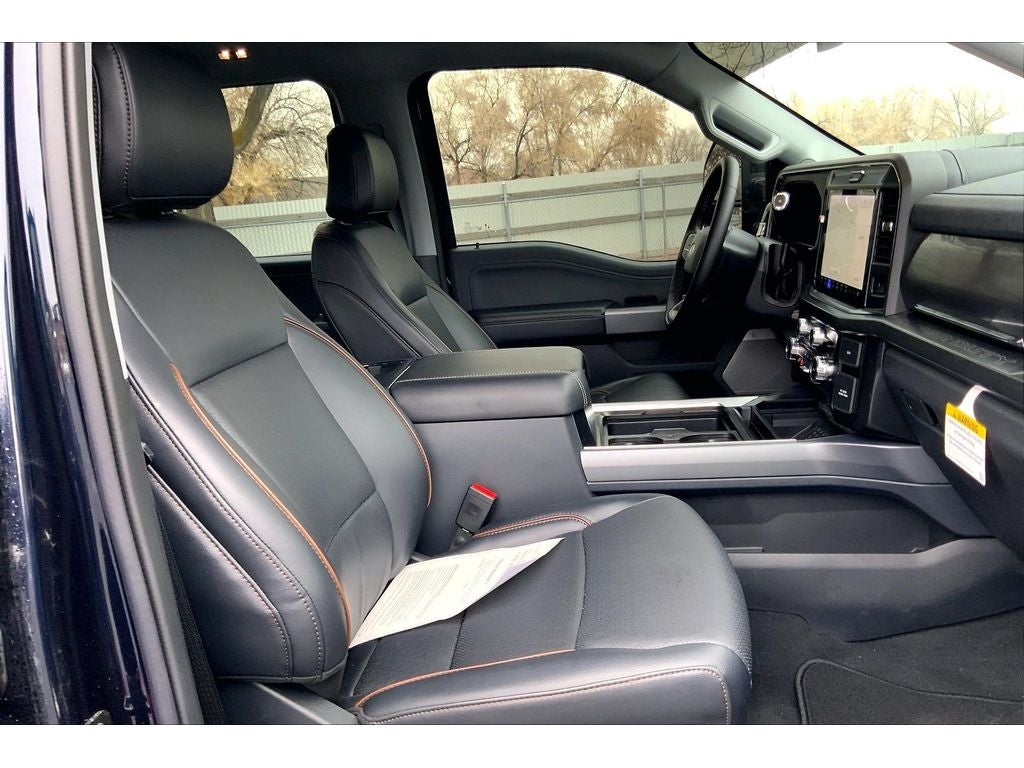 2025 Ford F-350 Super Duty LARIAT