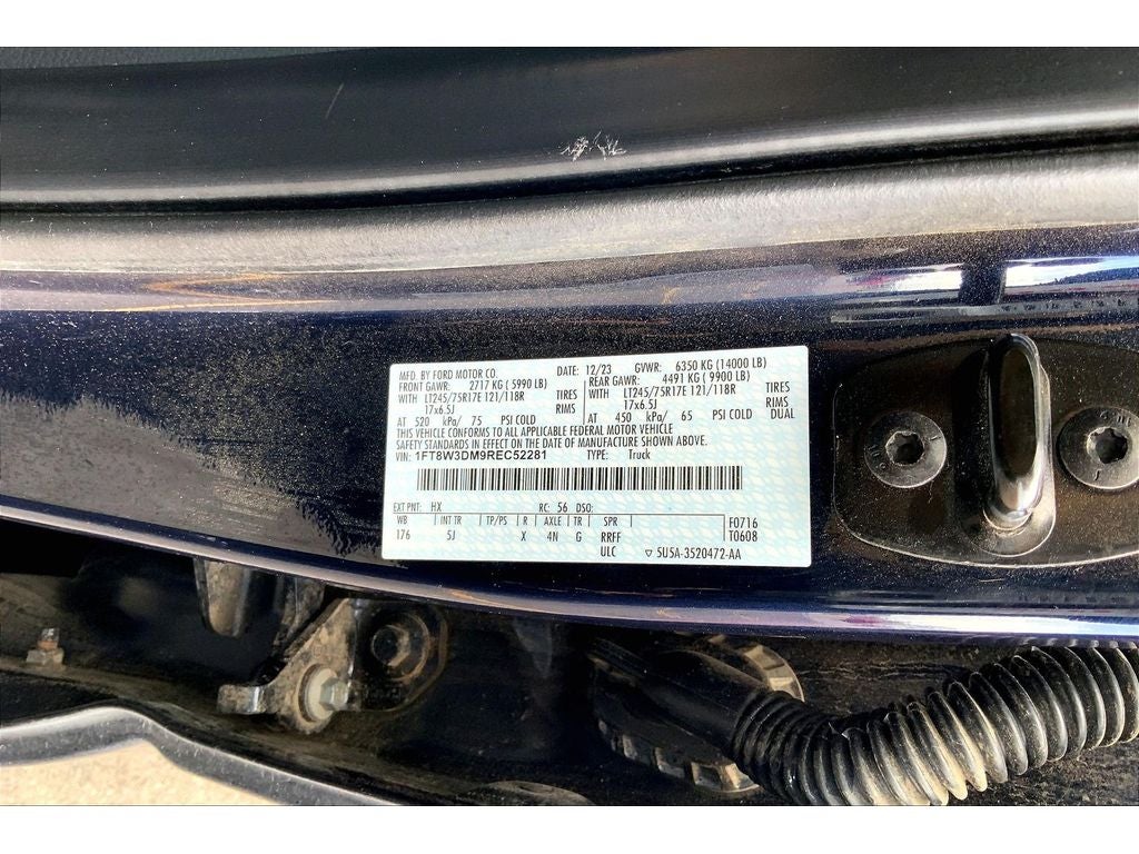 2024 Ford F-350 Super Duty LARIAT