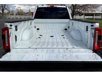 2024 Ford F-350 Super Duty LARIAT