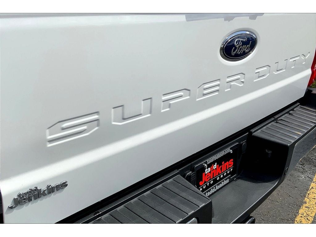 2024 Ford F-350 Super Duty LARIAT