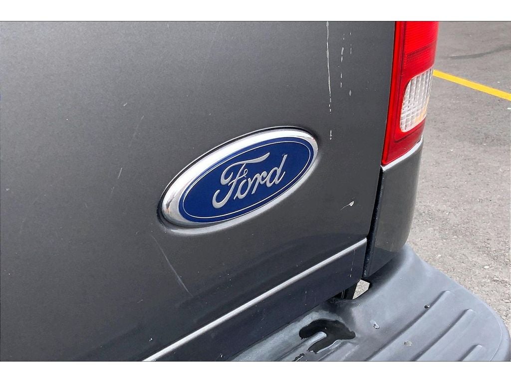 2005 Ford F-350 Super Duty XLT