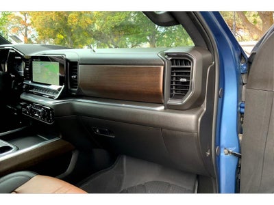 2025 Chevrolet Silverado 3500 High Country