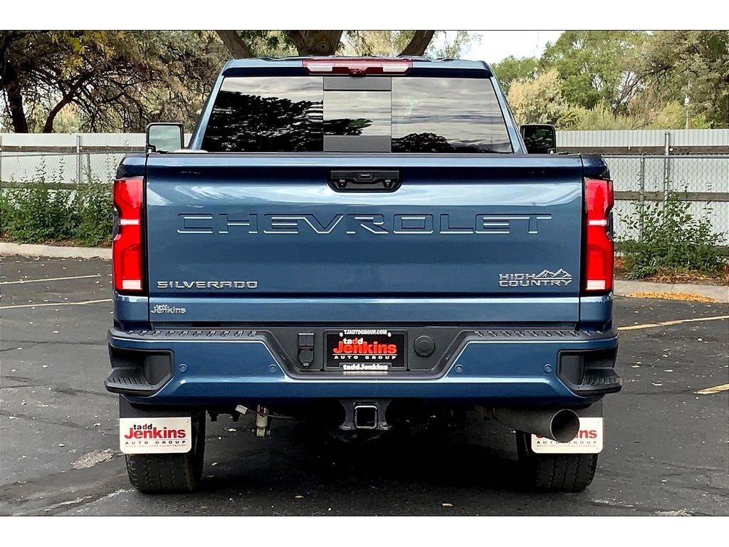 2025 Chevrolet Silverado 3500 High Country