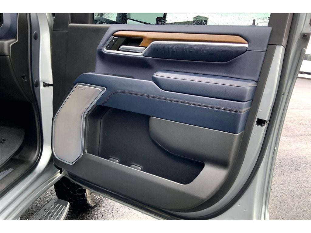 2024 Chevrolet Silverado 3500 High Country