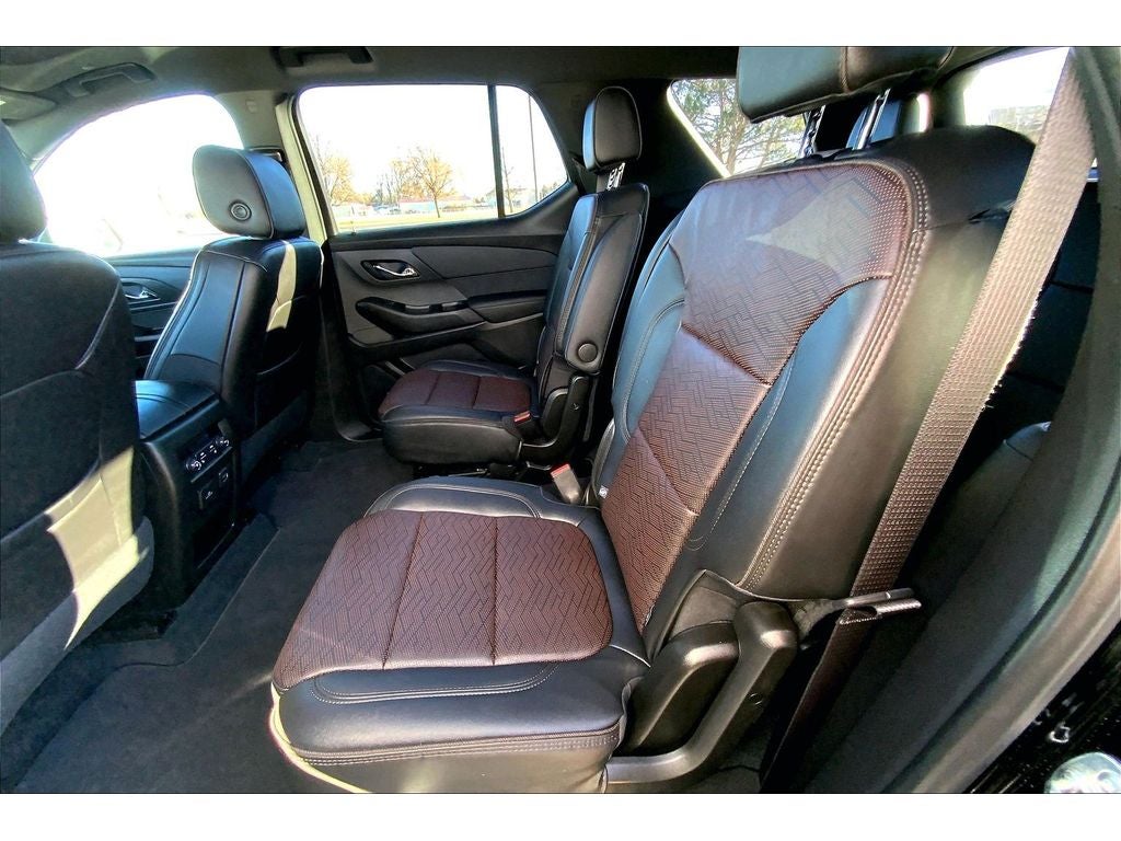 2023 Chevrolet Traverse High Country
