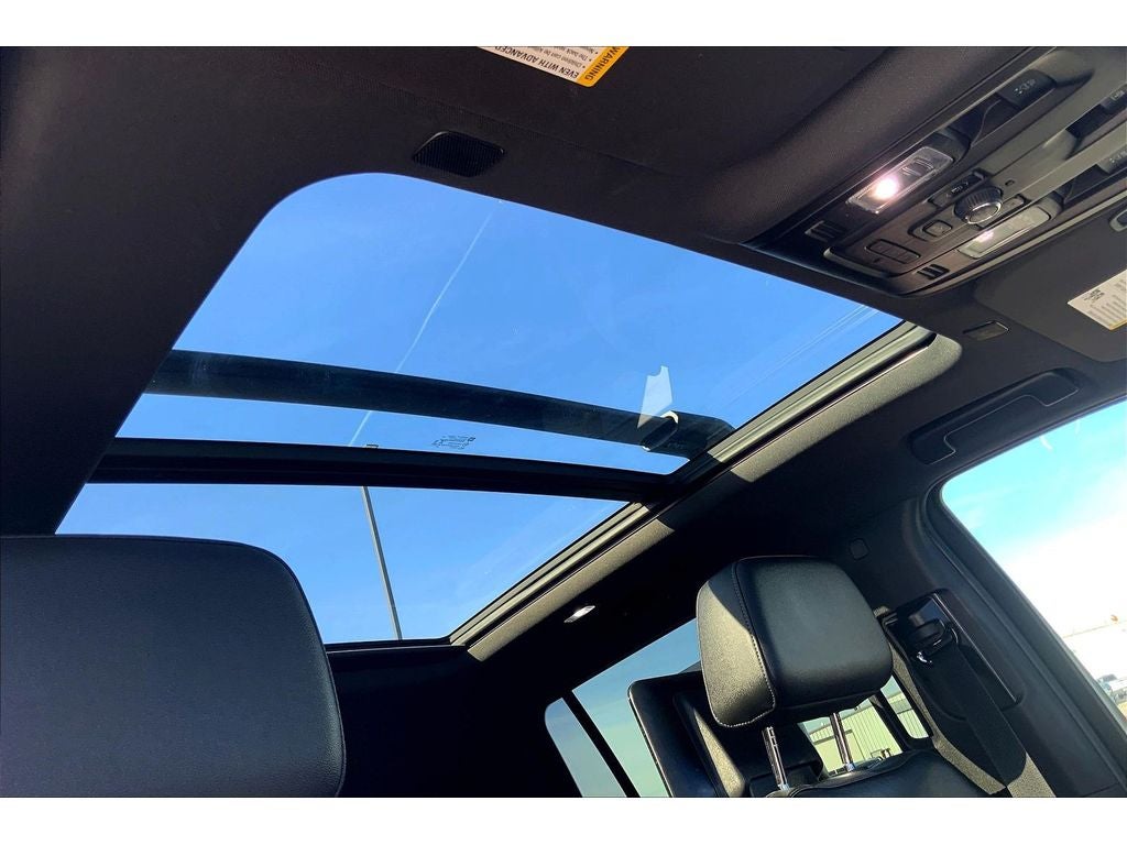 2022 Chevrolet Suburban 1500 Z71