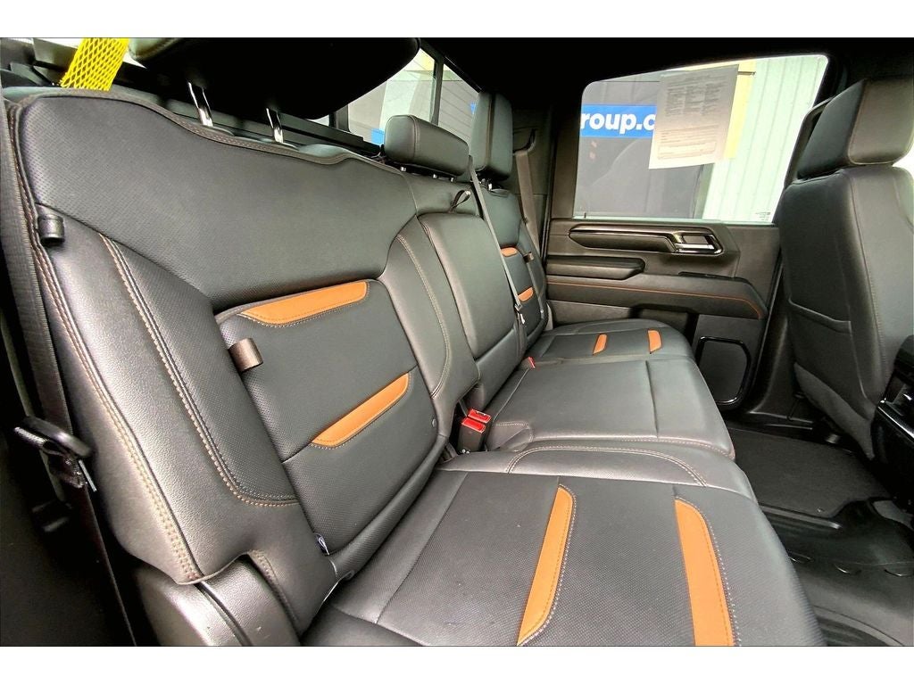 2024 GMC Sierra 2500 AT4