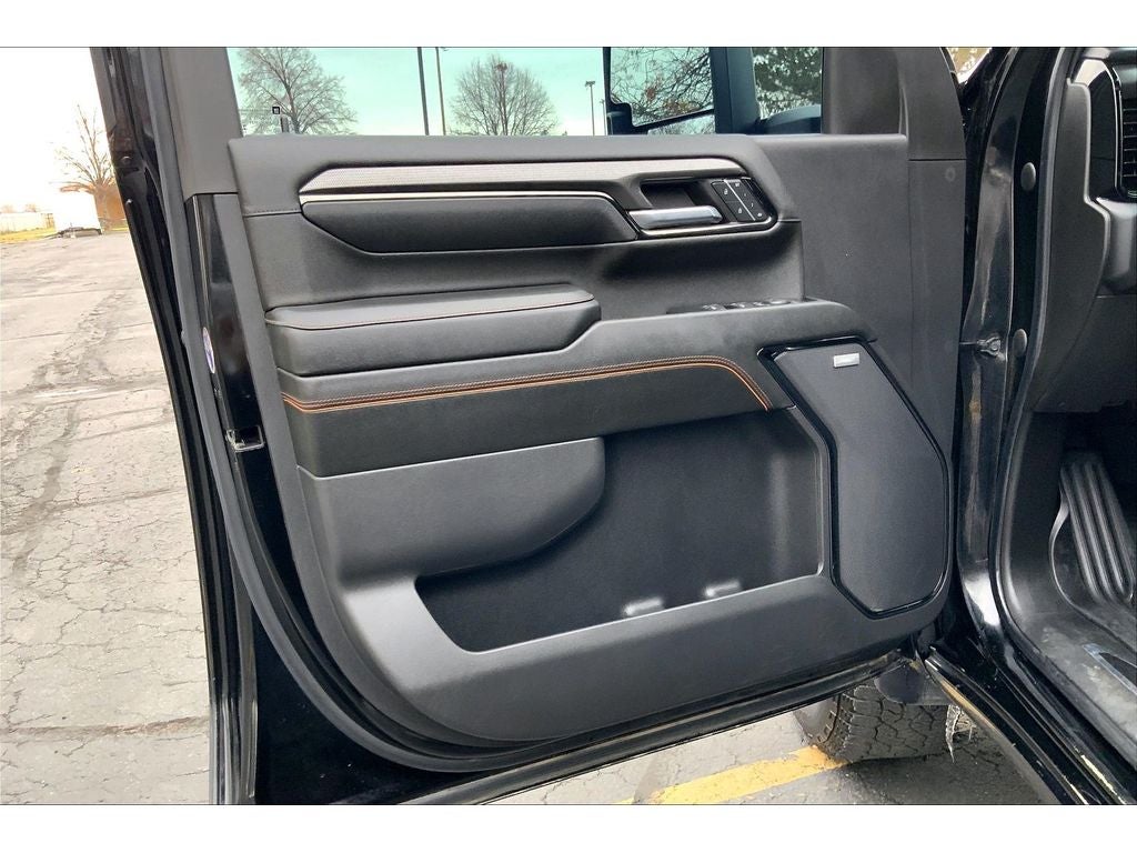 2024 GMC Sierra 2500 AT4