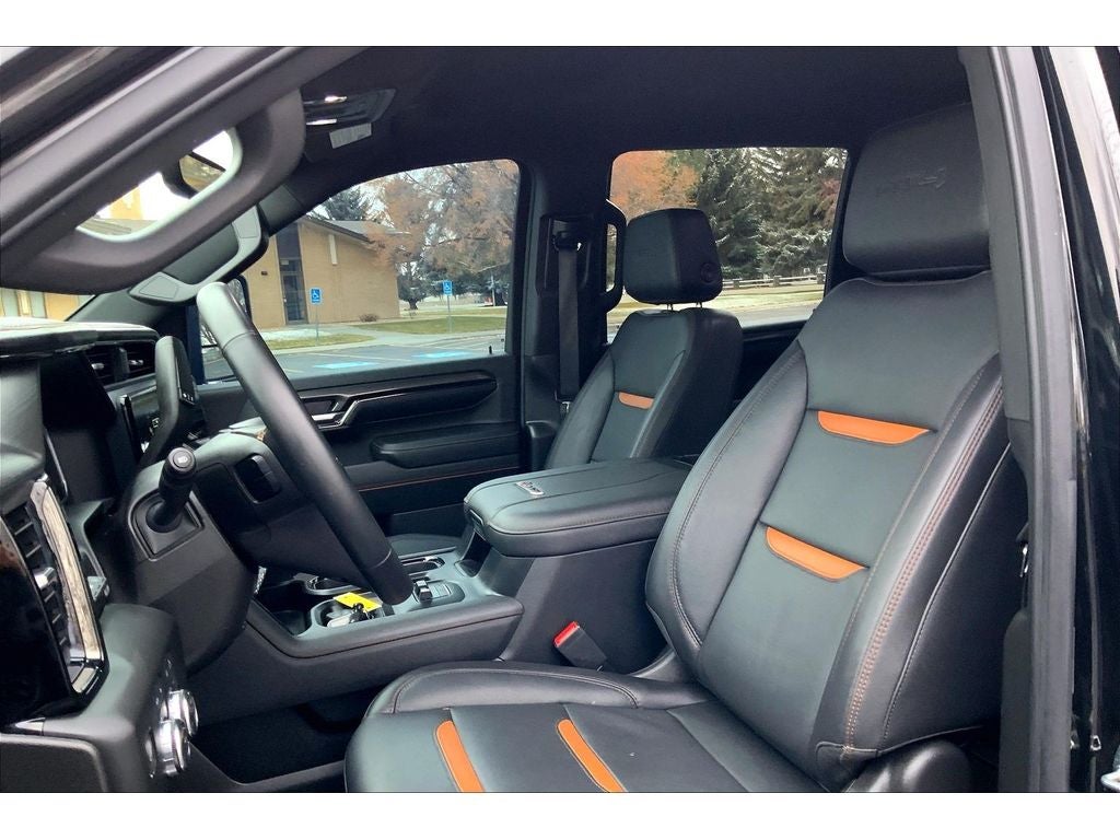 2024 GMC Sierra 2500 AT4
