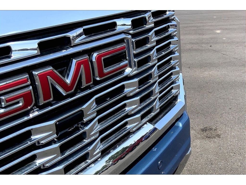 2025 GMC Sierra 2500 Denali