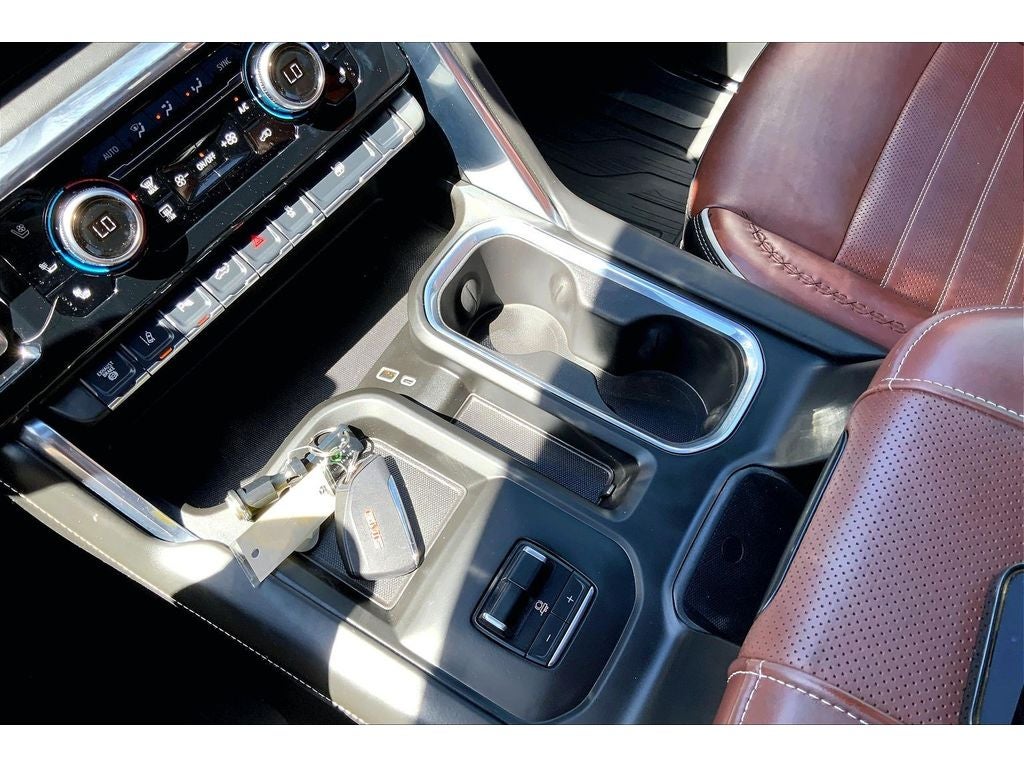 2025 GMC Sierra 3500 Denali Ultimate