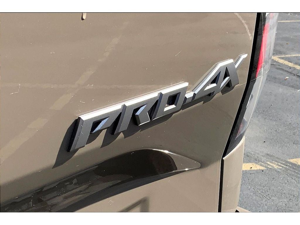 2023 Nissan Frontier PRO-4X