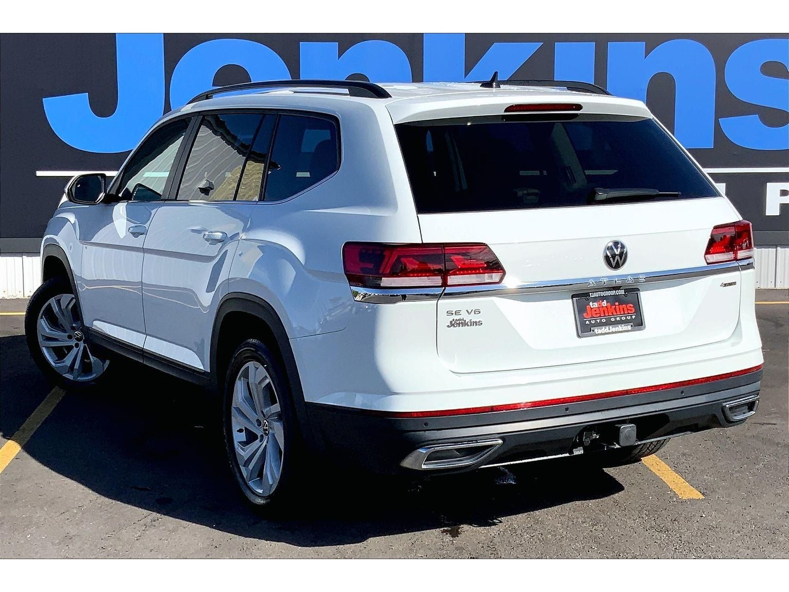 2023 Volkswagen Atlas 3.6L V6 SE w/Technology