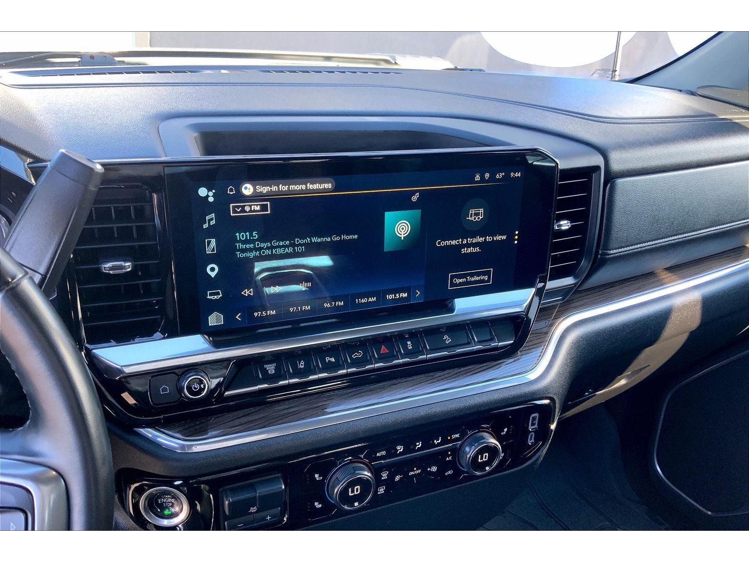 2025 Chevrolet Silverado 3500 LT