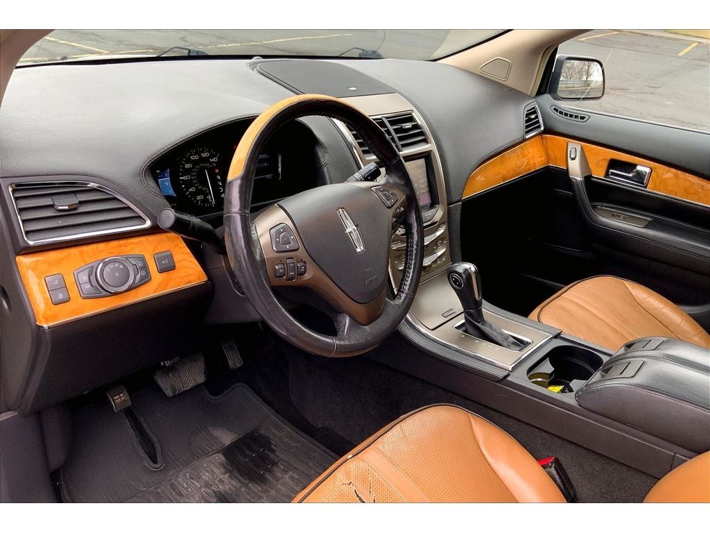 2011 Lincoln MKX Base