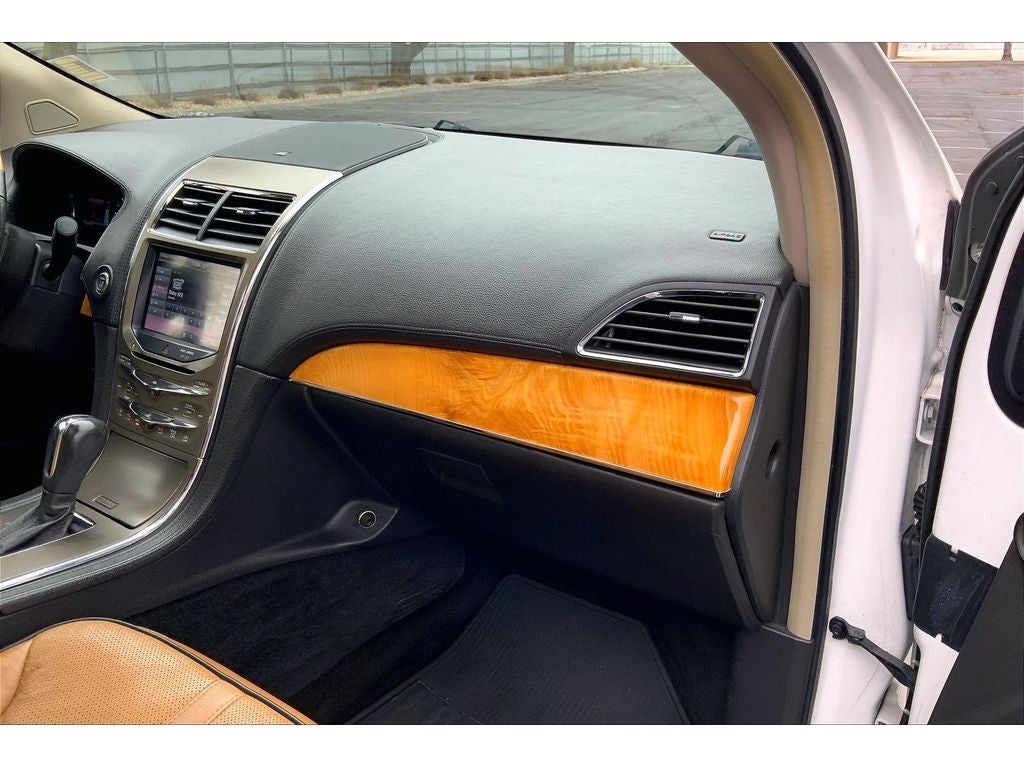 2011 Lincoln MKX Base