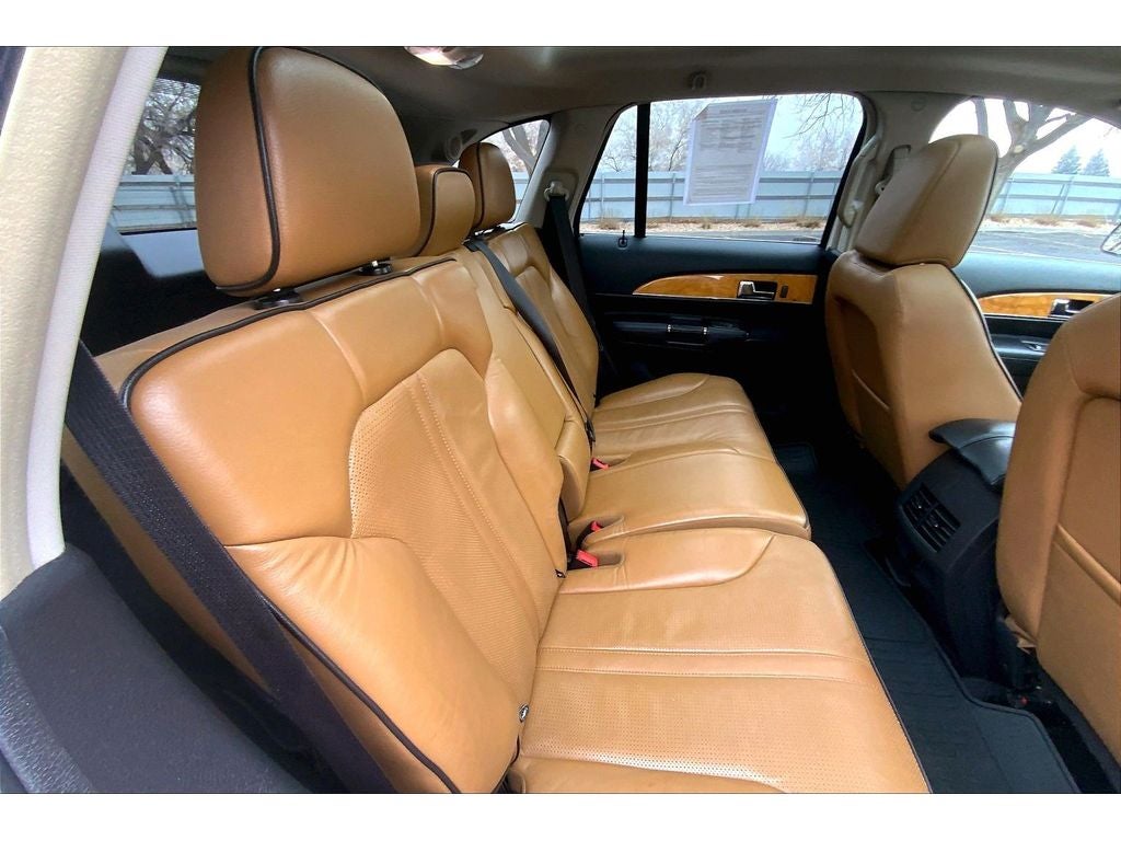 2011 Lincoln MKX Base