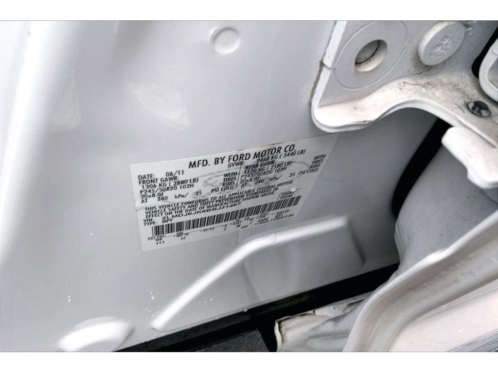 2011 Lincoln MKX Base