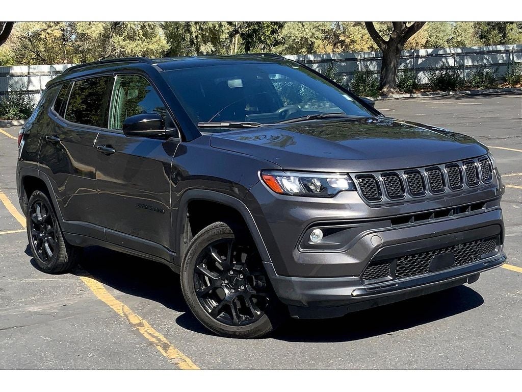 2023 Jeep Compass Altitude