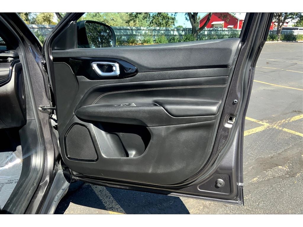 2023 Jeep Compass Altitude