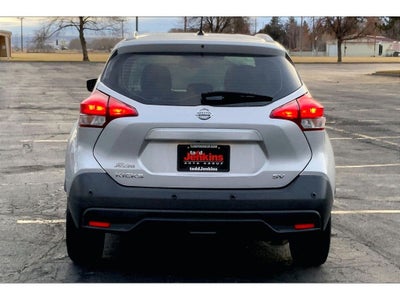 2020 Nissan Kicks SV