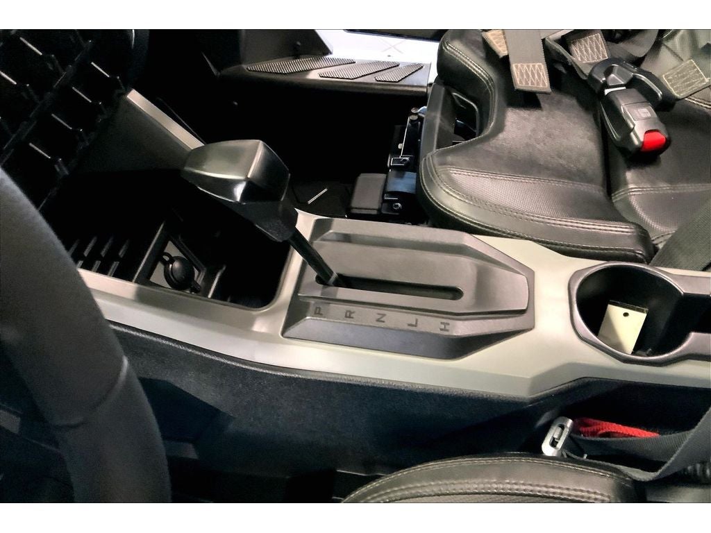 2022 Polaris RZR Base