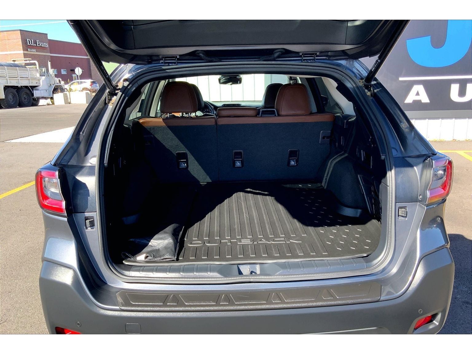2024 Subaru Outback Touring XT