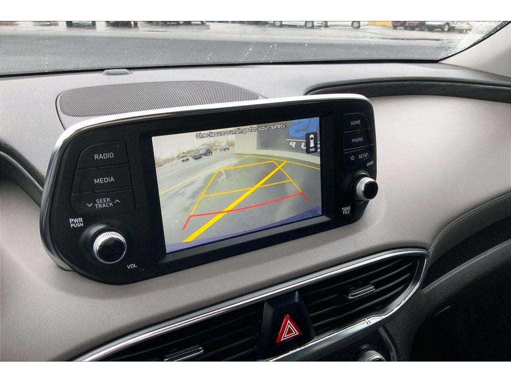 2020 Hyundai Santa Fe SE