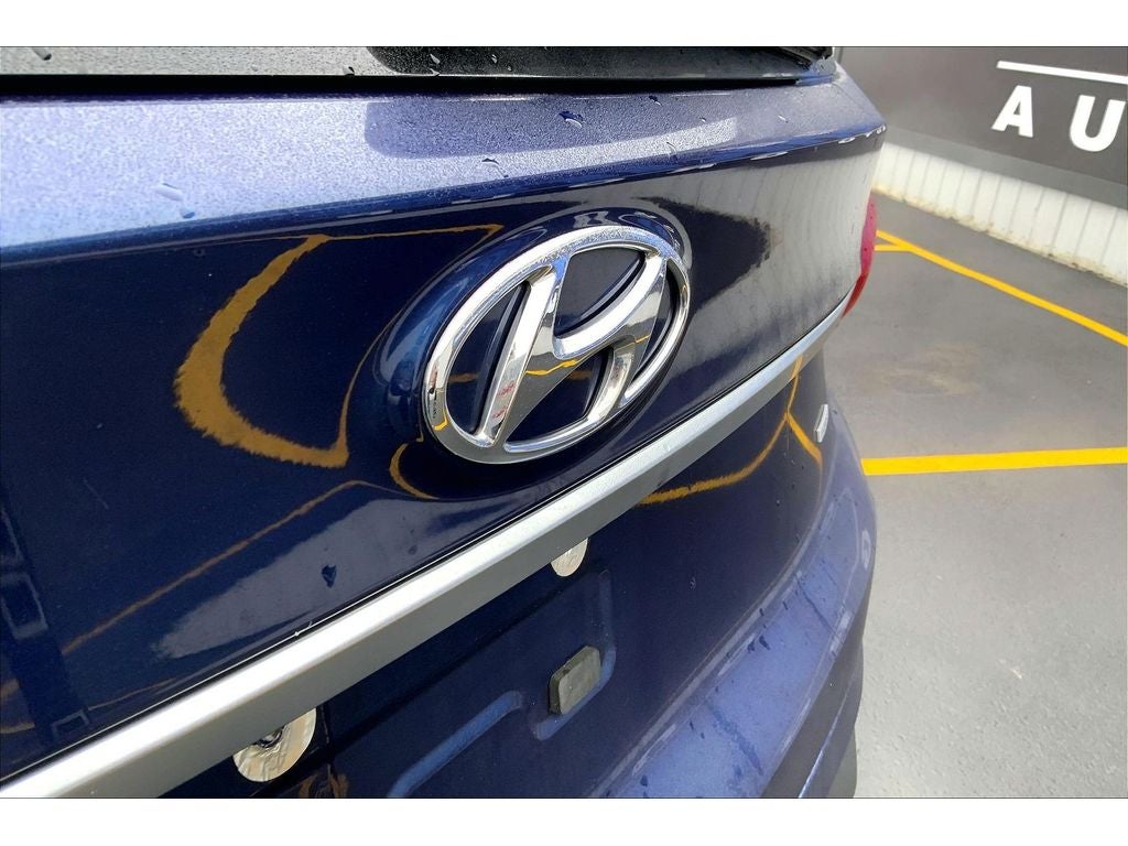 2020 Hyundai Santa Fe SE