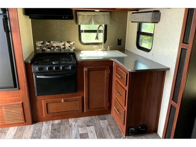 2017 HEARTLAND WILDERNESS Base