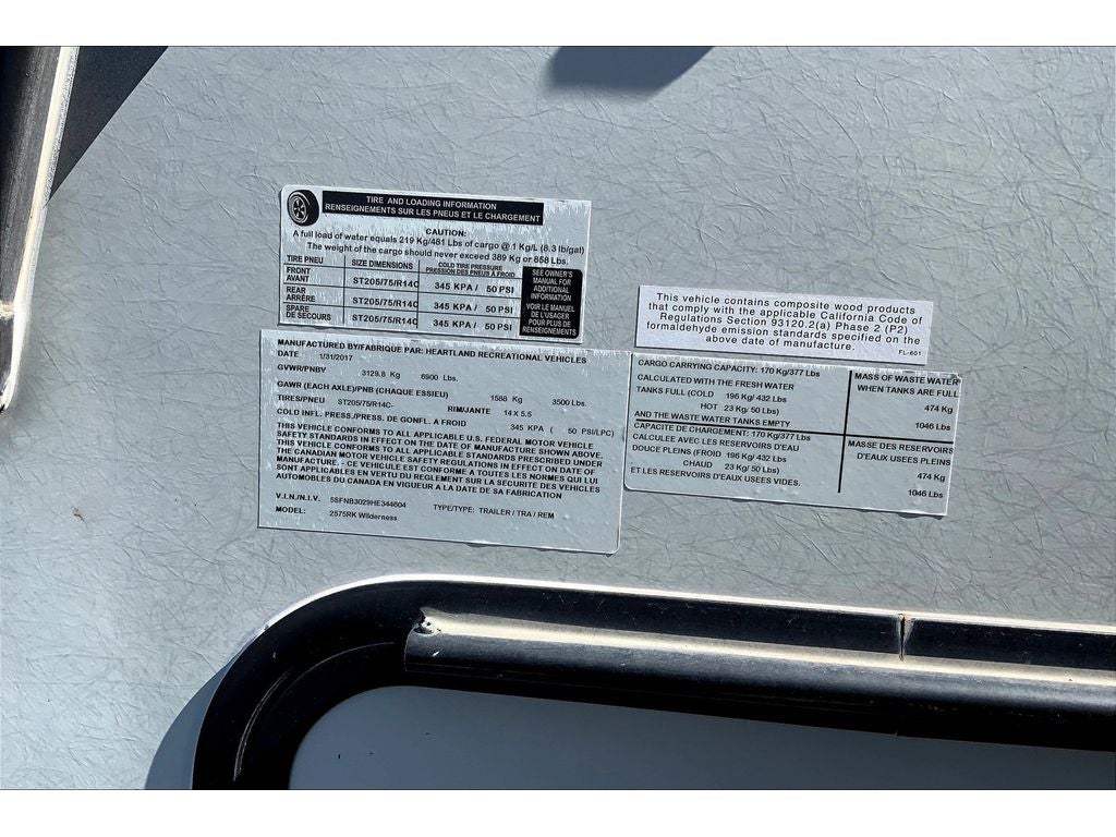 2017 HEARTLAND WILDERNESS Base